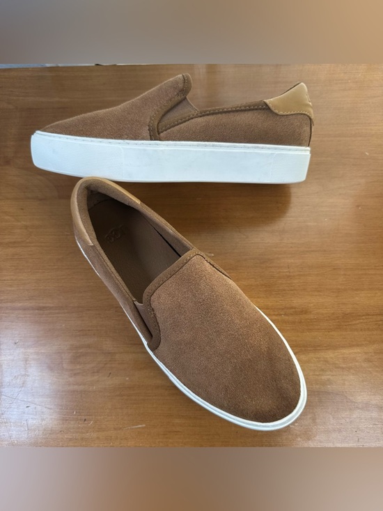 UGG Shoes - UGG Cahlvan Slip-On Sneakers Medium Brown Suede Women’s Size 7